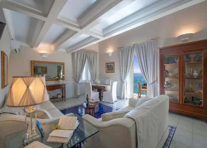 ヴィラ - Bellavista *