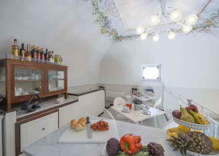 - Bellavista ヴィラ アマルフィ