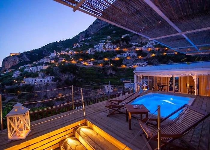 - Bellavista Vila Amalfi